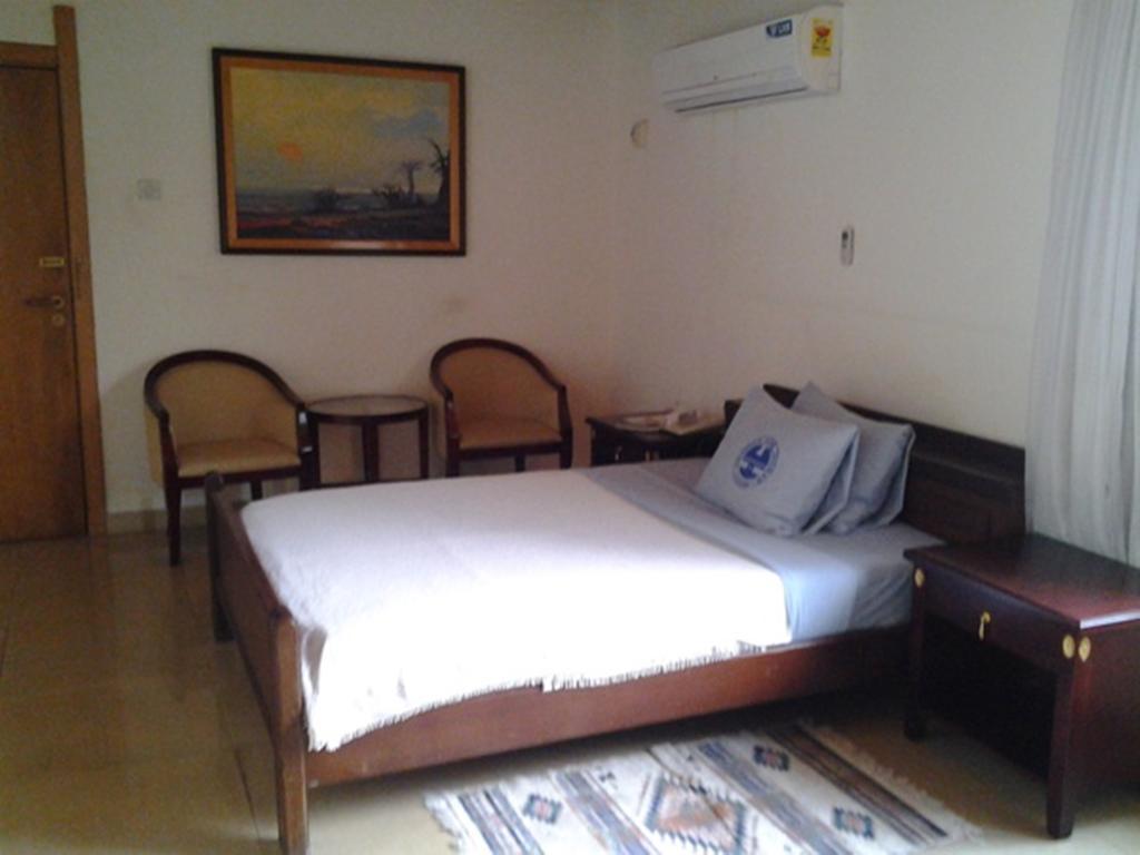 Hotel Georgia Akra Dış mekan fotoğraf