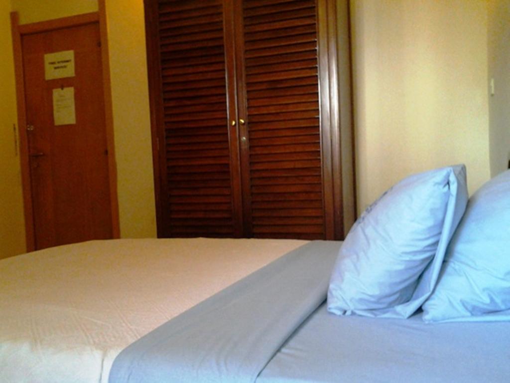 Hotel Georgia Akra Dış mekan fotoğraf