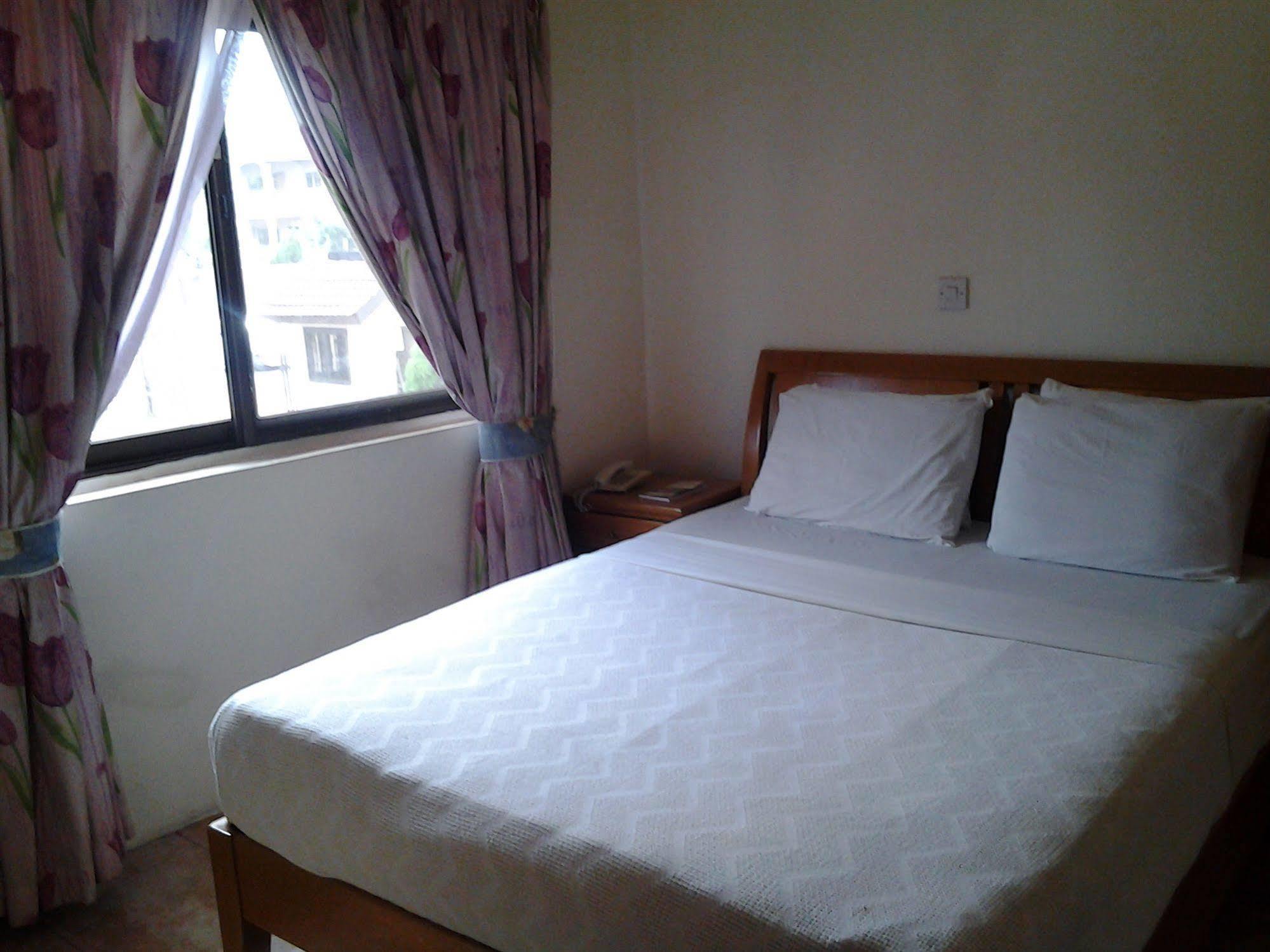 Hotel Georgia Akra Dış mekan fotoğraf