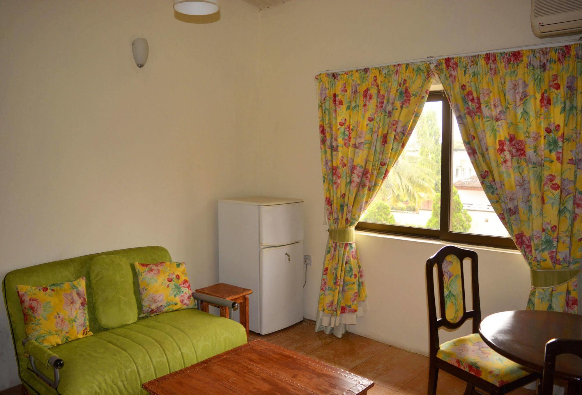 Hotel Georgia Akra Dış mekan fotoğraf