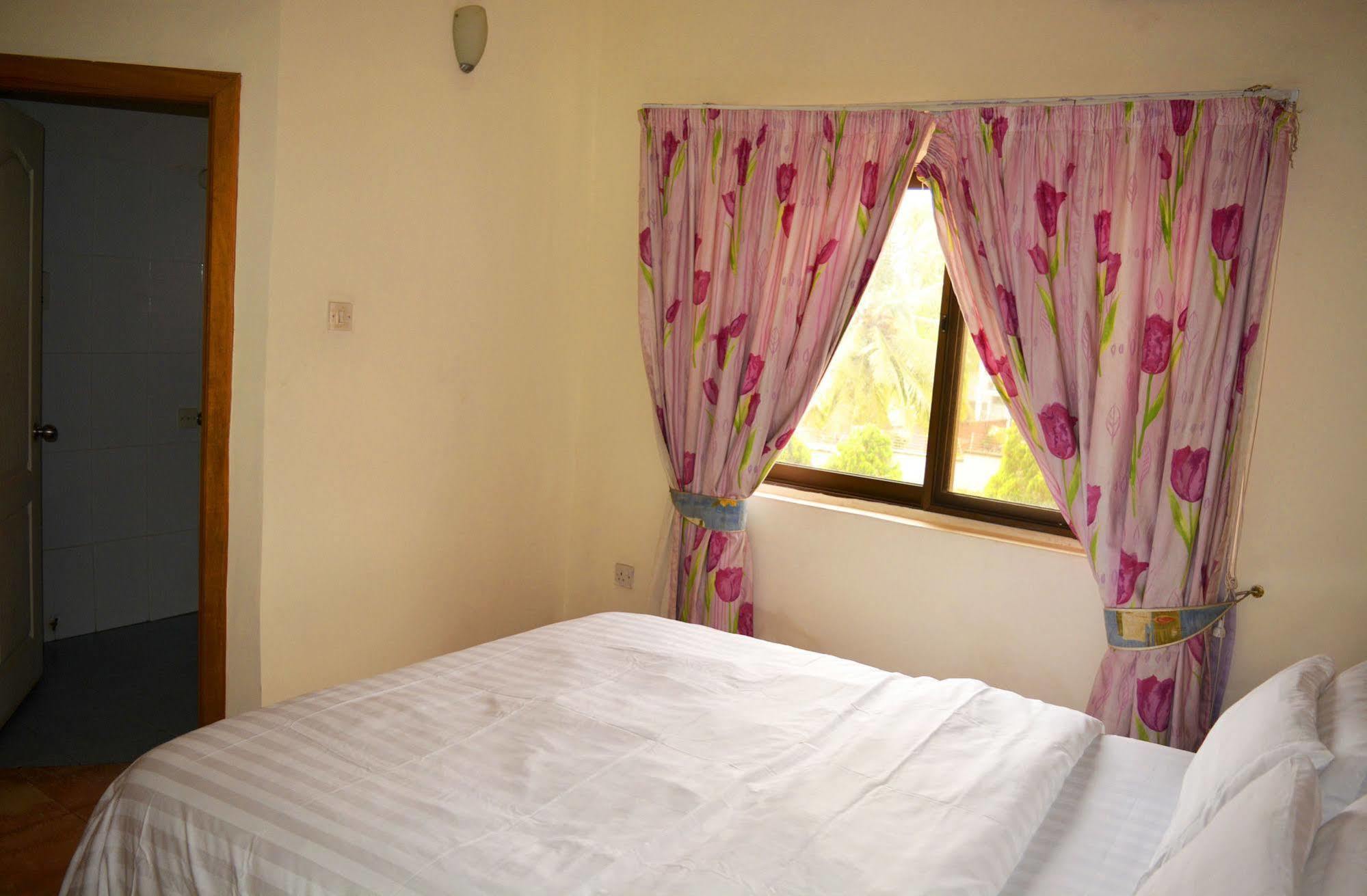 Hotel Georgia Akra Dış mekan fotoğraf